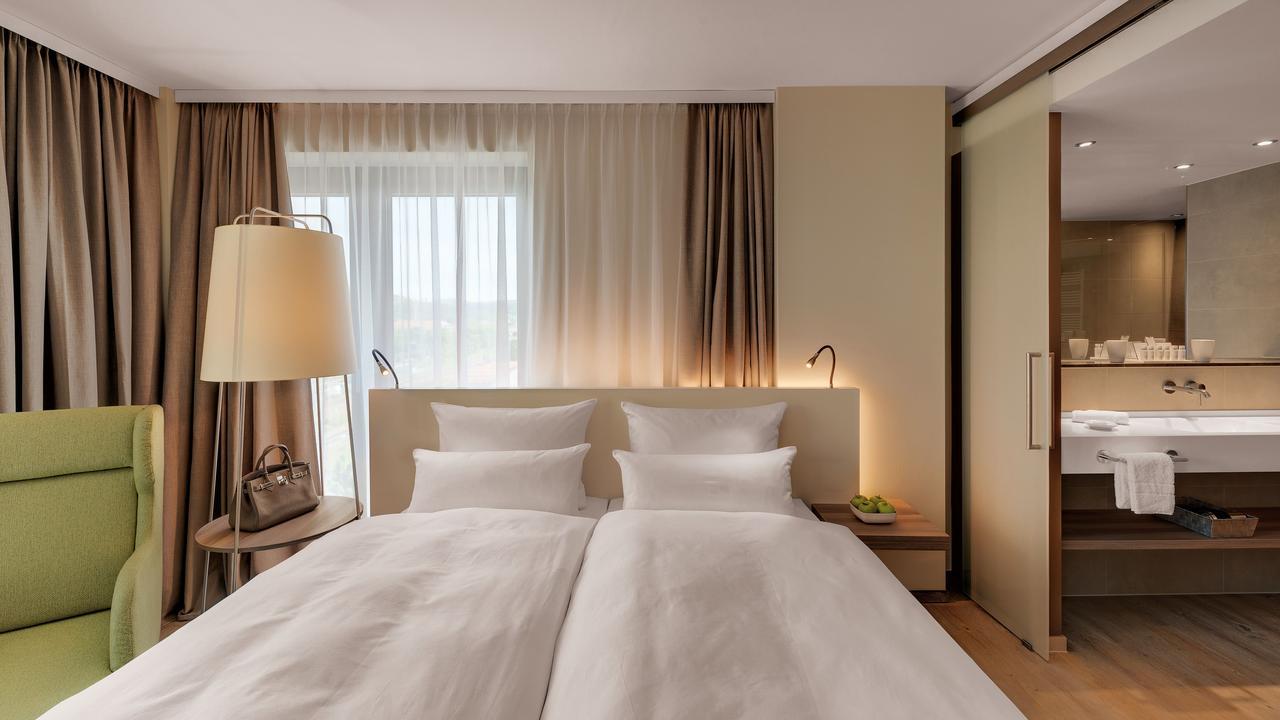Hotel Stadt Loerrach Экстерьер фото